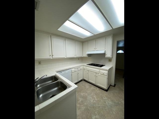 Building Photo - 4041 Caminito Dehesa