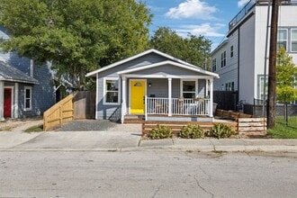 Building Photo - 711 Eleanor Ave