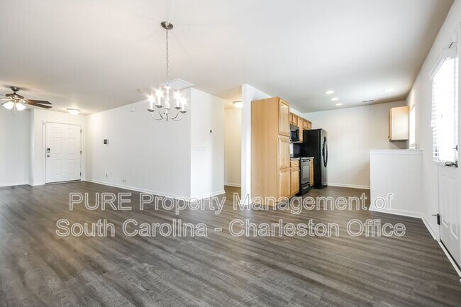 Foto del edificio - 191 Emerald Isle Dr
