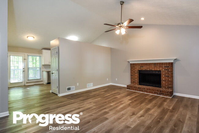 Building Photo - 580 Toonigh Rd