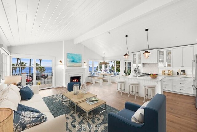 Foto principal - 356 Cliff Dr