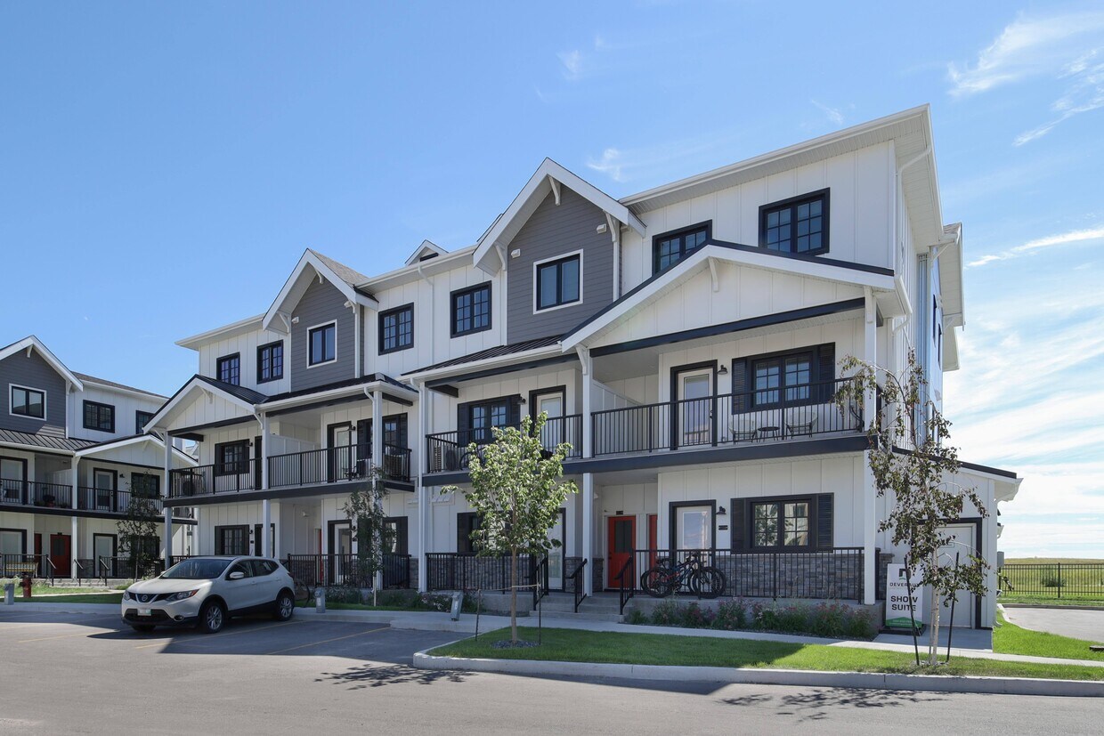 The Tradition at Bridgwater Apartments 186 Appleford Gate Winnipeg