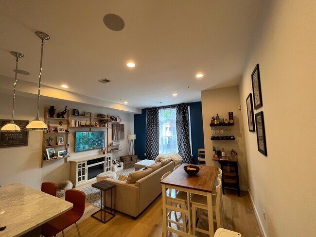 Foto del edificio - 3612 10th St NW