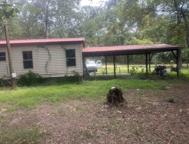 Building Photo - 163 Poplar Ln