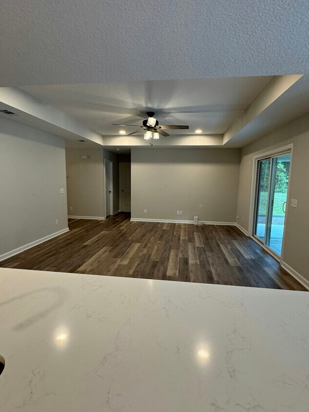 Foto principal - 186 Hunters Point Way