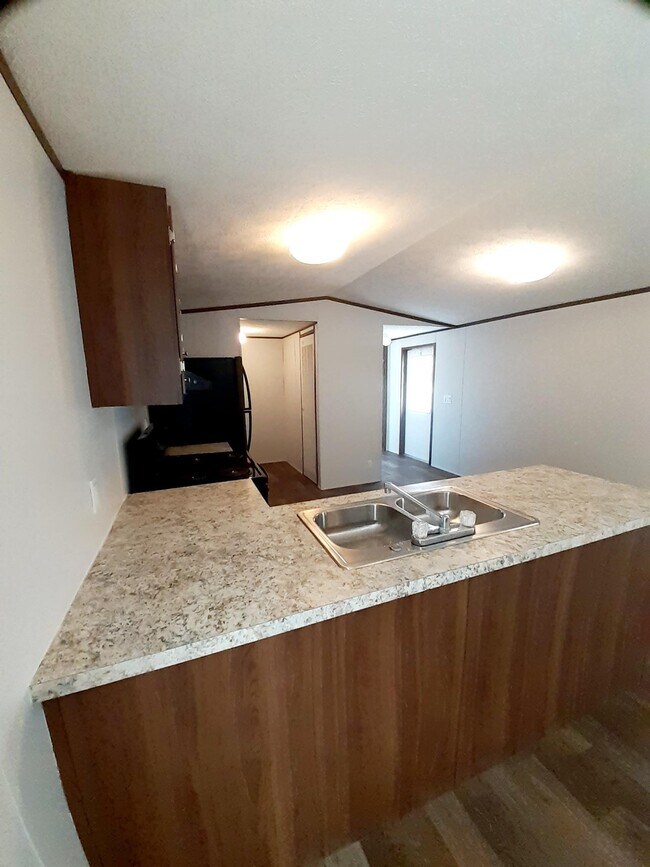 Foto del edificio - 1632 Ridge Dr