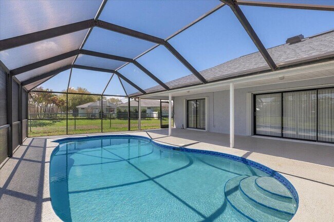 Foto del edificio - 1902 SE Gaskins Cir