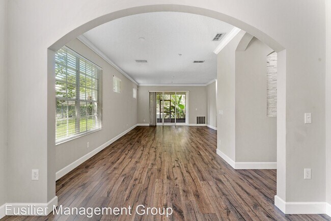 Foto del edificio - 4 br, 2 bath House - 9751 Sweetleaf Street