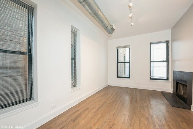 Foto del edificio - 805 N Wabash Ave