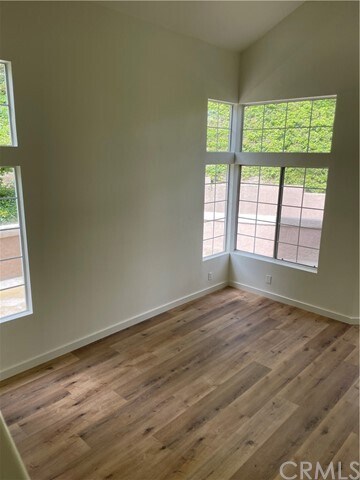 Building Photo - 59 Montara Dr