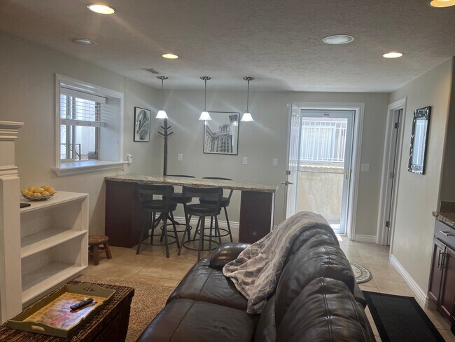 Entrada - 486 E Aspen Meadows Ct