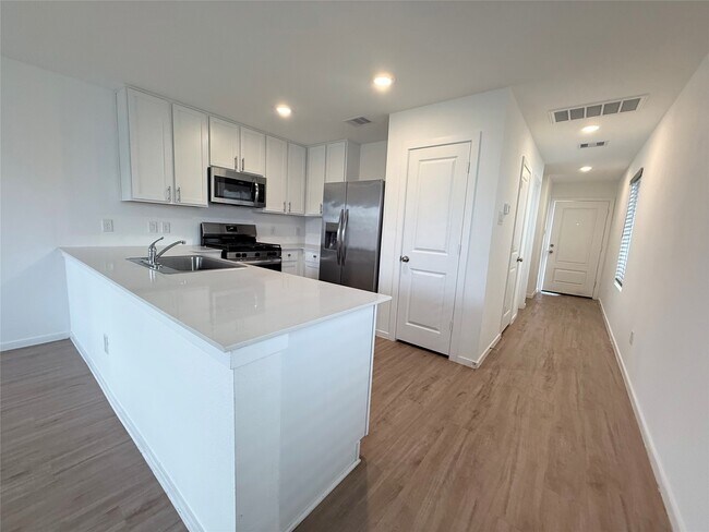 Foto del edificio - 21511 Carosella Dr