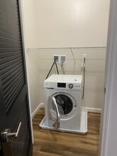 Interior Photo - The Knick