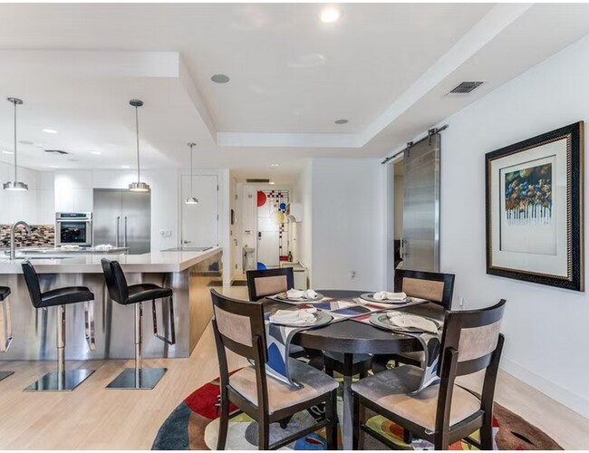 Foto del edificio - 1505 Elm St