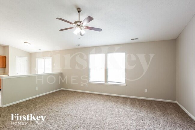 Foto del edificio - 12145 Bearsdale Dr