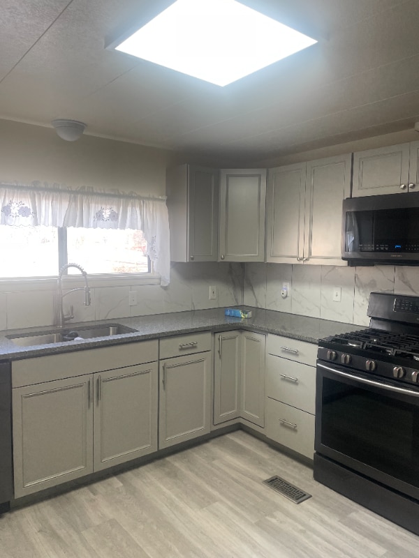Building Photo - 743 Belden Ln