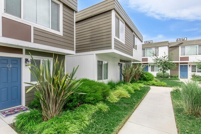 Foto del edificio - Fairway Village