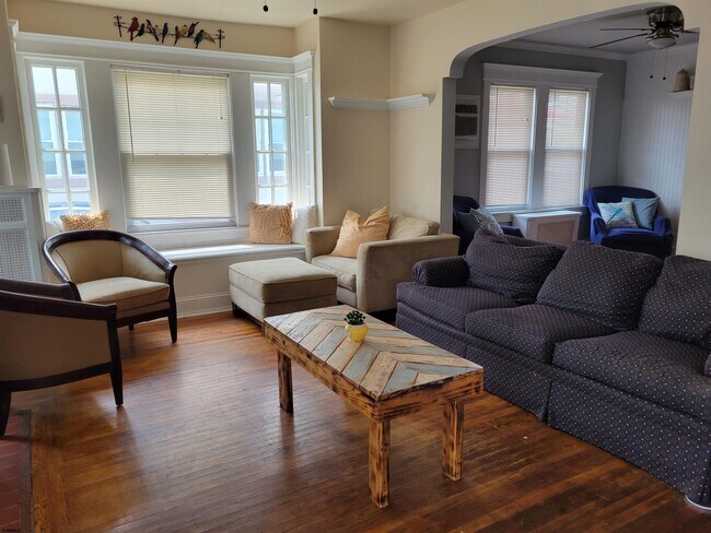 Foto del edificio - 20 S Martindale Ave