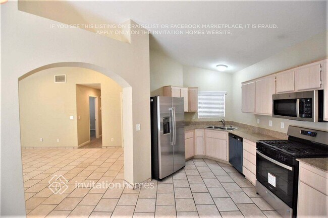 Building Photo - 502 Landmark Ln