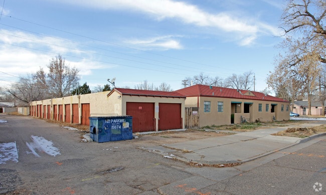 Building Photo - 401 14th St SW