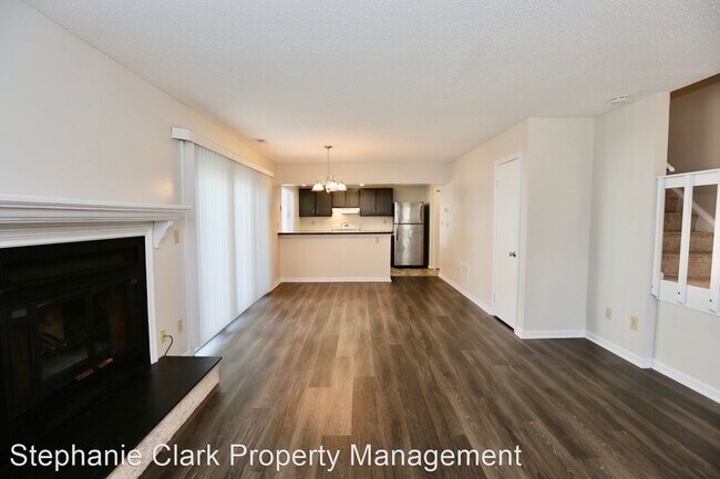 Building Photo - 2 br, 2.5 bath House - 5213 Calico Court