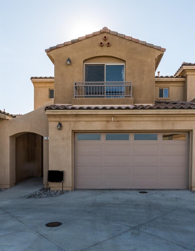 Primary Photo - 14385 Nautical Ln