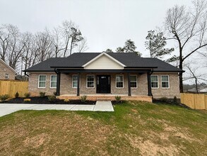 Building Photo - 20 Ridgecrest Ave