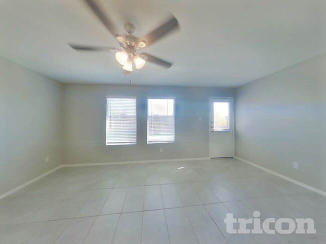 Building Photo - 11844 Mancos Trl