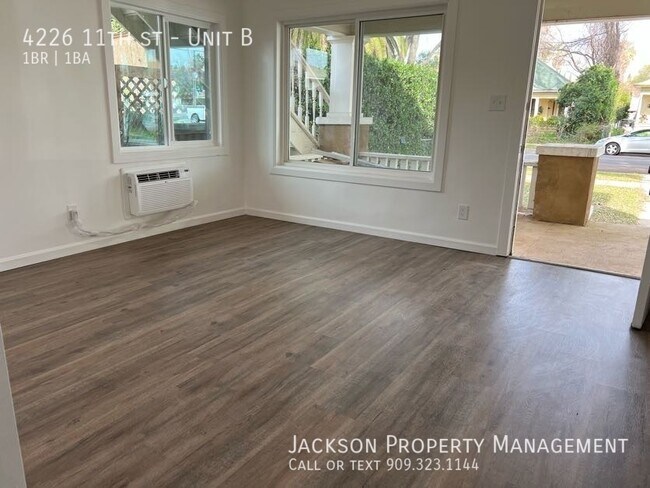 Foto del edificio - 4226 11th St