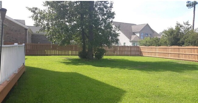 Building Photo - Discover this spacious 5-bedroom, 3.5-bath home in Elgin, SC ~ Available July 2026!