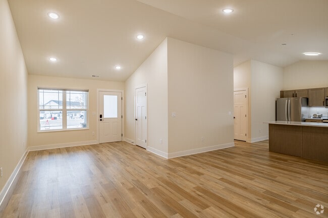 2BR2BA 1251SF - Seventh Hill Estates