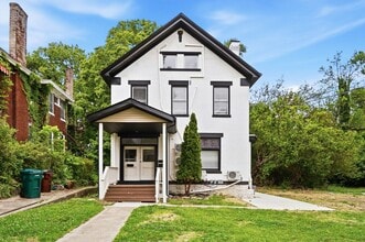 Building Photo - 568 Hale Ave