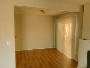 Building Photo - 1025 N Tippecanoe Ave