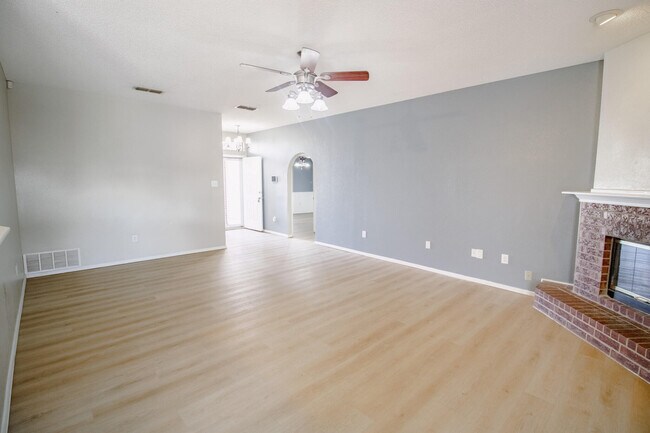 Foto del edificio - 6221 18th St