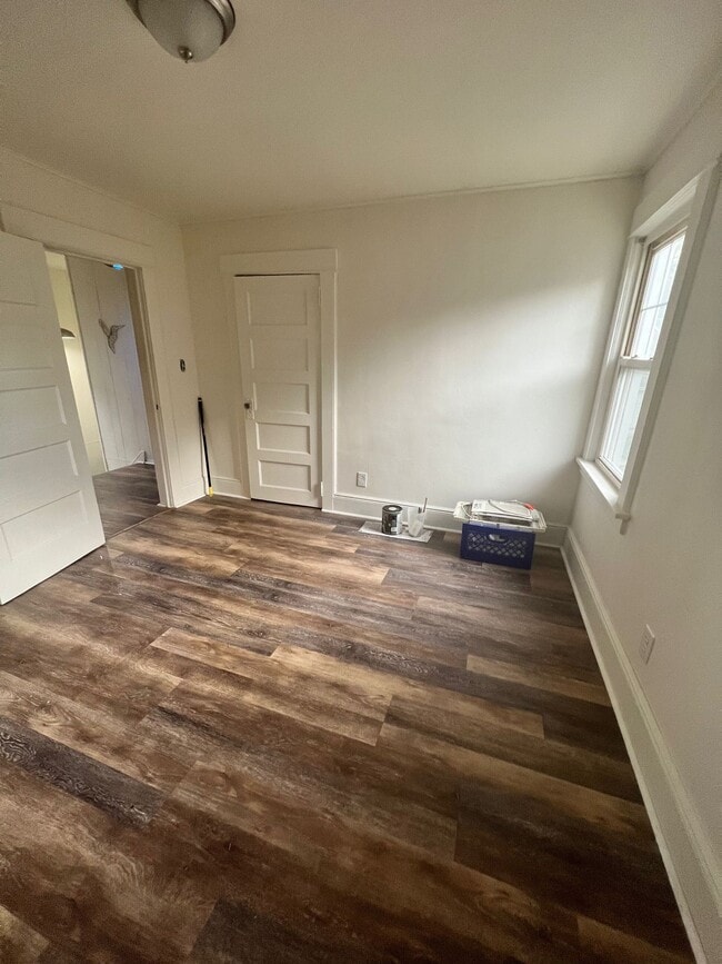 Dormitorio en alquiler - 185 Elmwood Ave