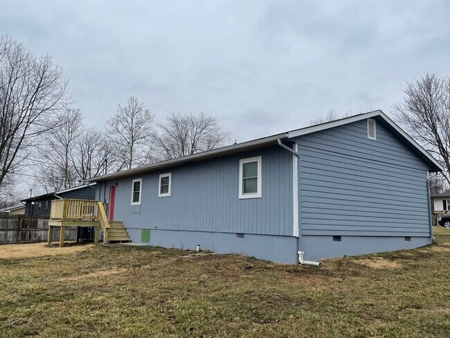 Foto del edificio - 1812 Briarwood Dr