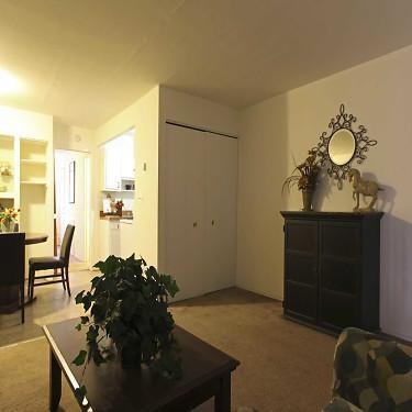 Foto del edificio - 22045 W 8 Mile Rd