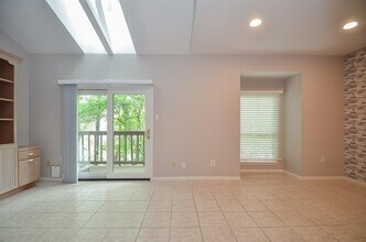 Building Photo - 11711 Memorial Dr