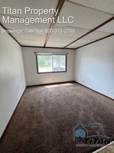 Building Photo - 1382 Maricopa Dr