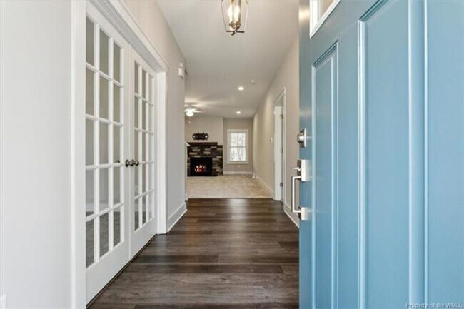 Foto del edificio - 5274 Linkshire Ln