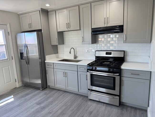 Foto del edificio - 13247 Raven St