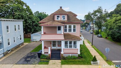 Building Photo - 46-48-48 10th St