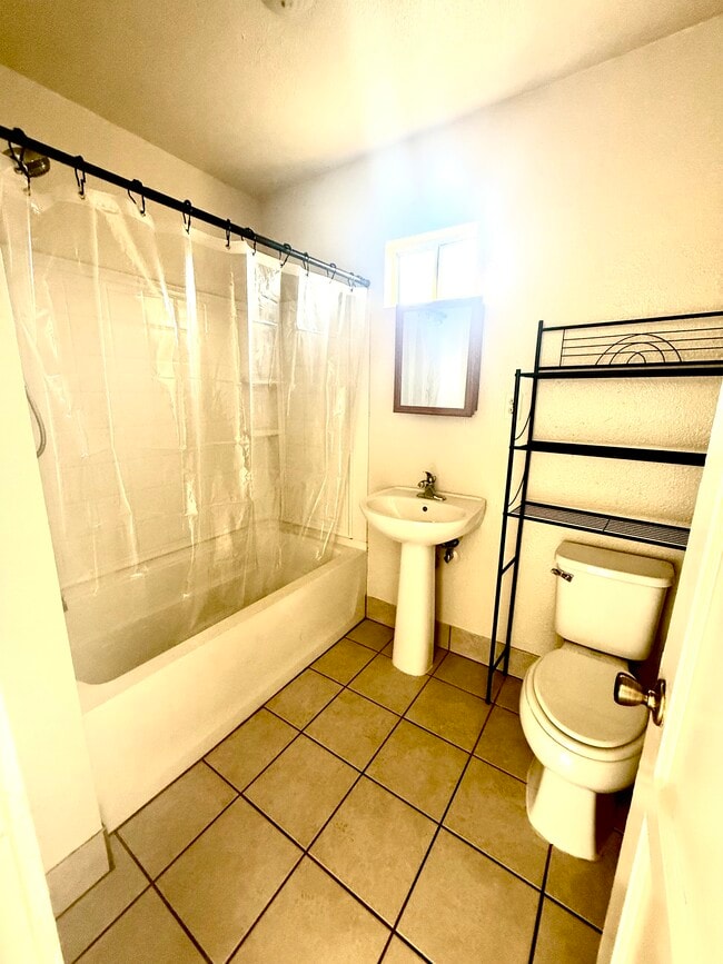 Foto del edificio - 539 Terminal Ave