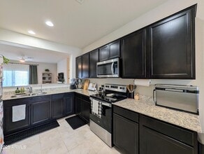 Building Photo - 24458 W Verlea Dr