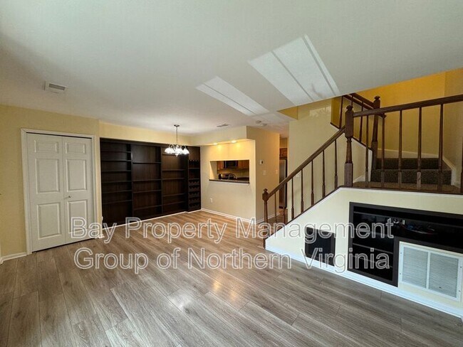 Building Photo - 6085 Netherton St