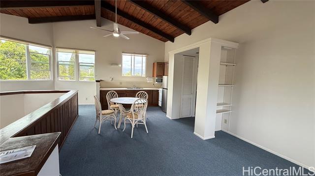 Building Photo - 427 Paumakua Pl