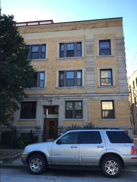 Primary Photo - 3940 N Fremont St
