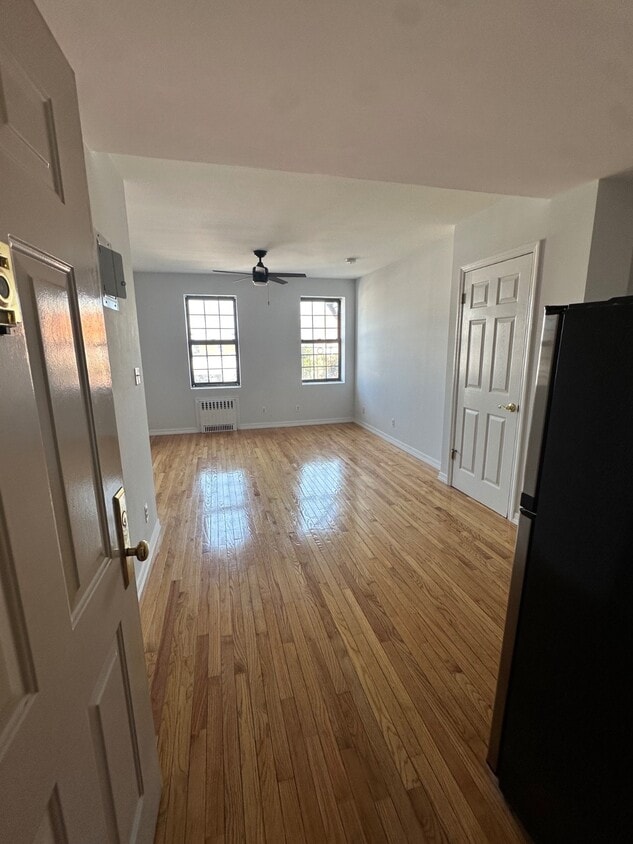 Foto principal - 890 W Beech St