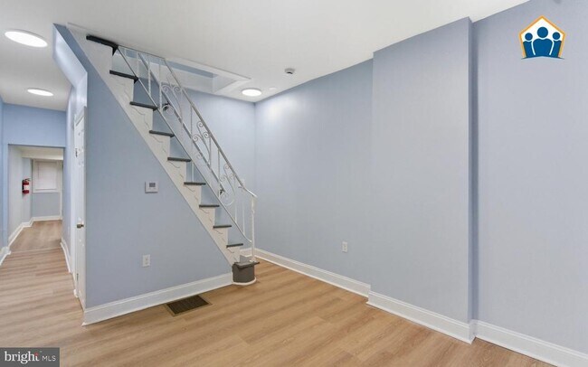 Foto del edificio - 2625 Braddock St