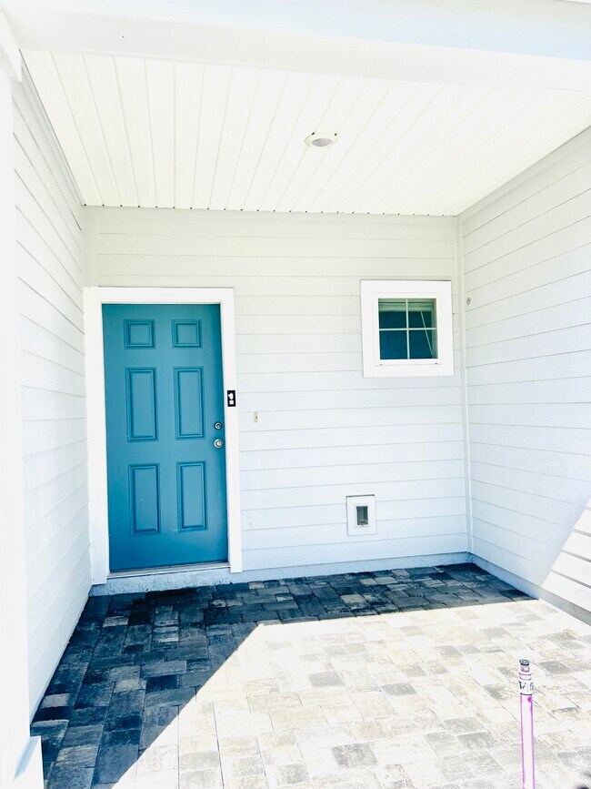 Foto del edificio - 472 Albany Bay Blvd